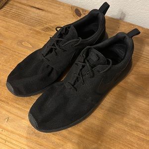 Nike Tanjun Men's Shoes